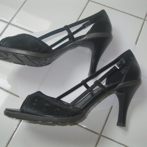 New Black Leather Peep Toe Heels - Picture 3 of 8